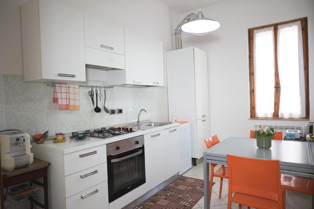 La Casa Di Emma Apartman Terni Kültér fotó